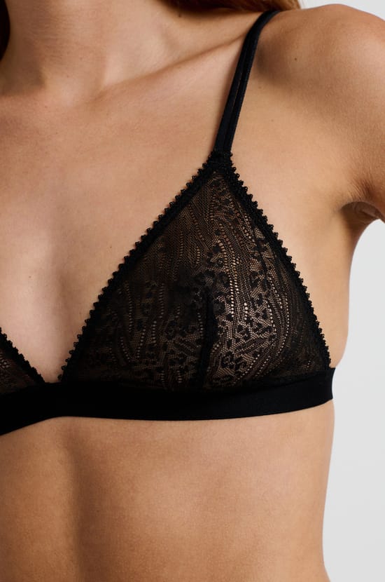 Soutien-gorge triangle sans armature en dentelle;${refinementColor}