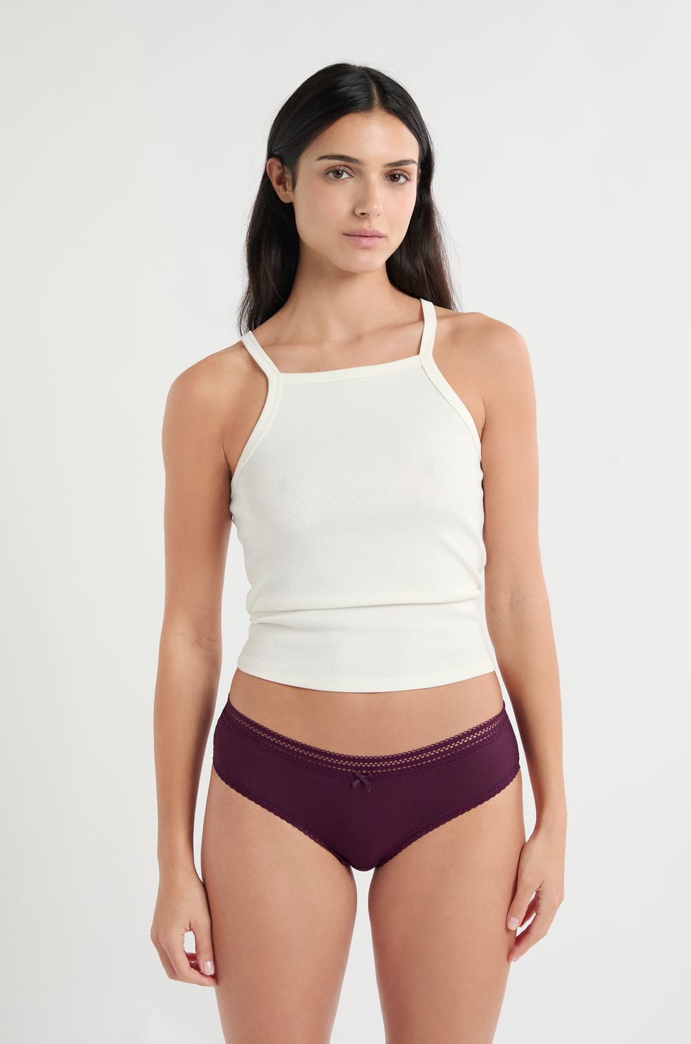 Shorty en microfibre d&eacute;tails dentelle;${refinementColor}