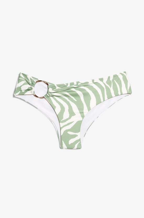 Ring Detail Triangle Bikini Top;${refinementColor}