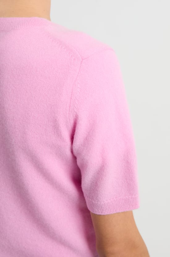 Pull manches courtes en cachemire;${refinementColor}