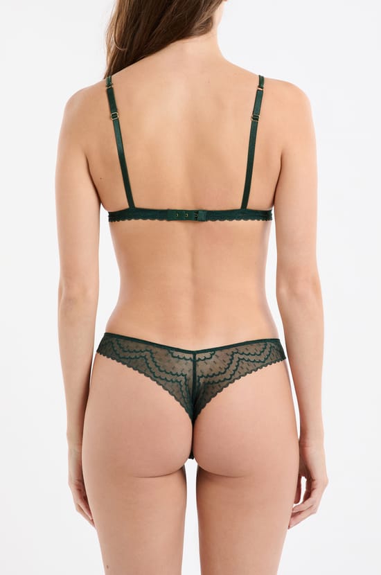 Tanga en dentelle;${refinementColor}