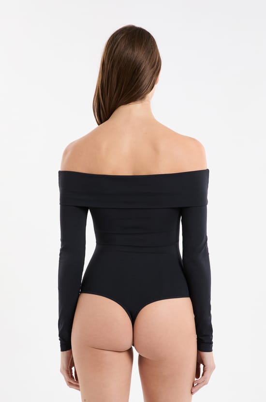 Off-the-Shoulder Bodysuit;${refinementColor}