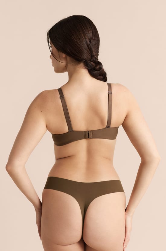 Sujetador N.4 - Copas finas;${refinementColor}