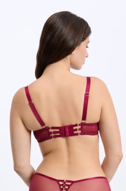 Soutien-gorge armarturé details brodés;${refinementColor}