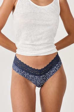 Hipster V-shape en microfibre;${refinementColor}