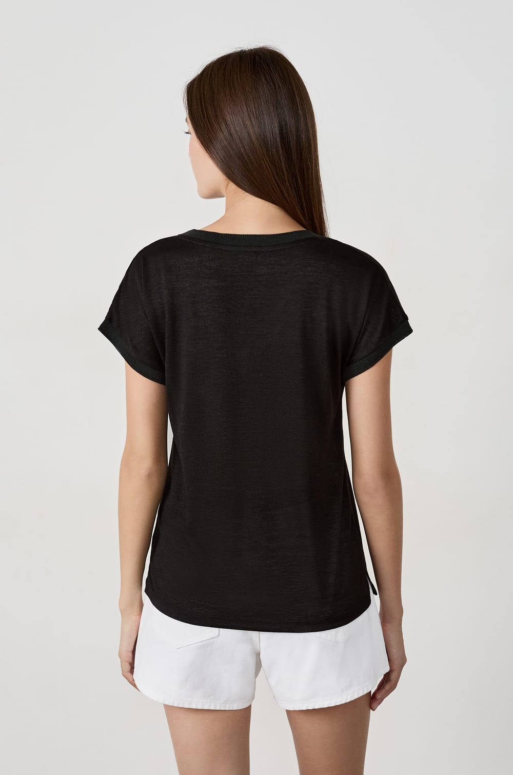 Camiseta manga corta cuello en V;${refinementColor}