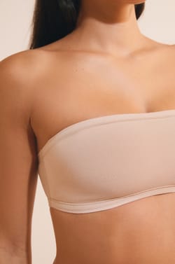 Soutien-gorge bandeau sans armatures en coton biologique extensible;${refinementColor}