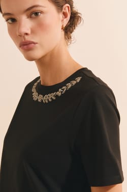 T-shirt manches courtes avec strass en coton;${refinementColor}