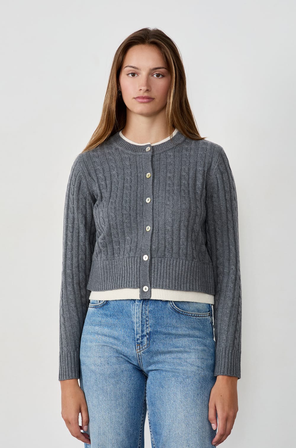 Round neck cardigan with buttons;${refinementColor}