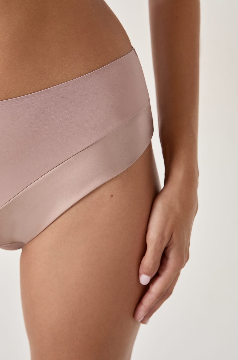 Microfiber Shorty;${refinementColor}