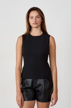 Sleeveless T-shirt;${refinementColor}