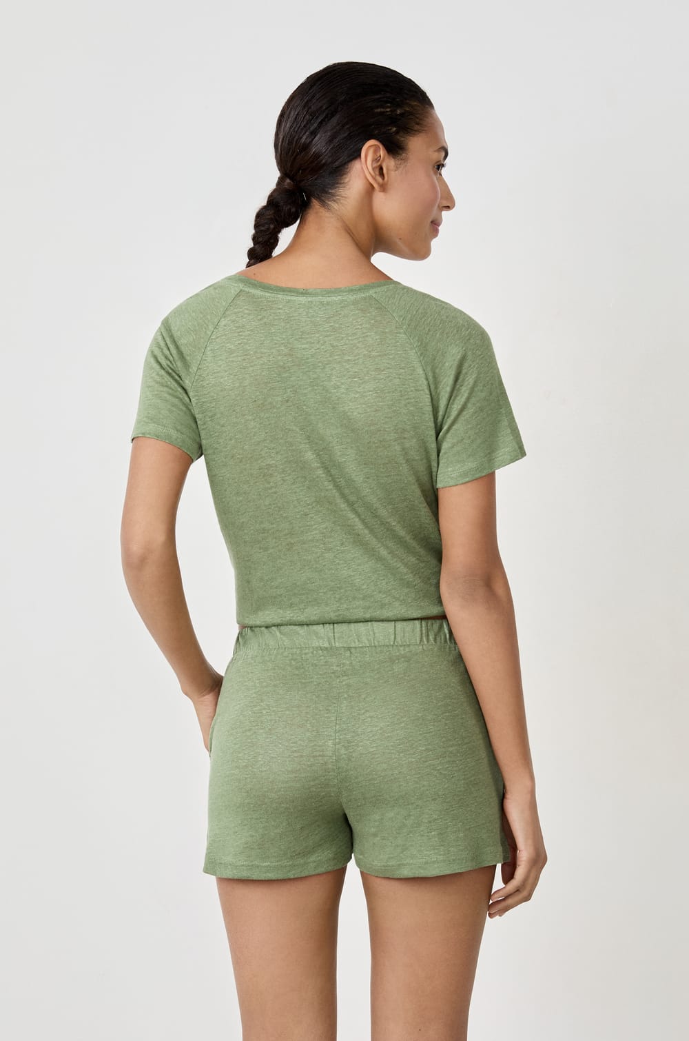 100% Linen Shorts;${refinementColor}
