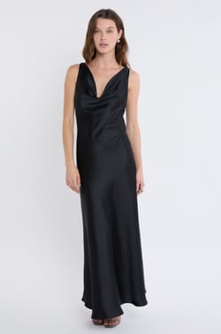 Robe longue satinée ;${refinementColor}