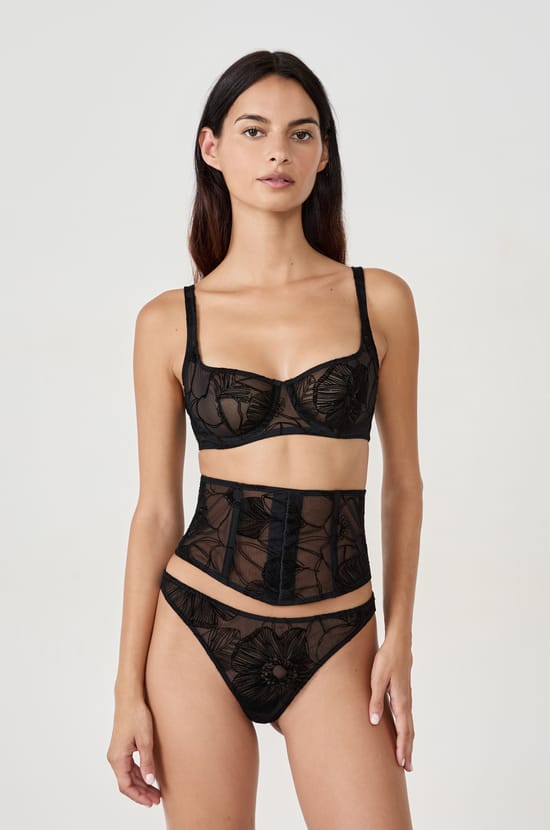 Serre-taille à motifs;${refinementColor}