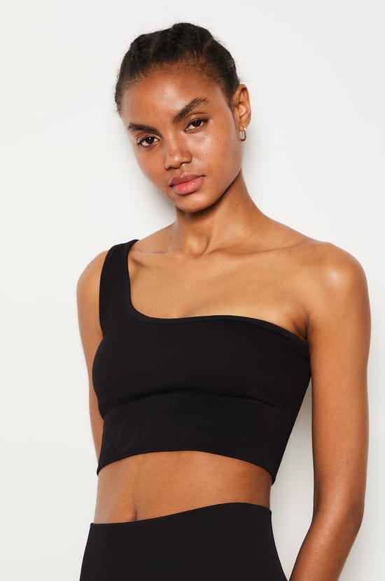 Top tipo bralette asimétrico - Sujeción ligera;${refinementColor}