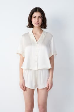 Chemise de pyjama manches courtes en soie;${refinementColor}