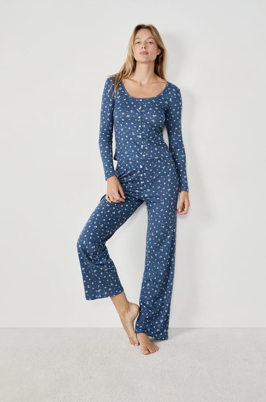 Pantalon de pyjama &agrave; fleurs en pointelle;${refinementColor}