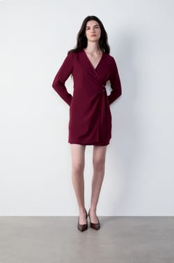 Short Flowing Dress;${refinementColor}