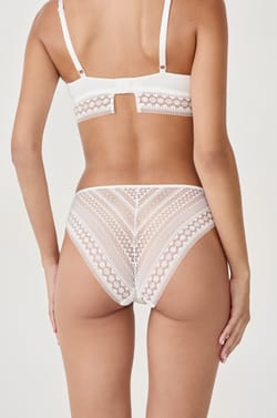 Panty con detalles de encaje;${refinementColor}
