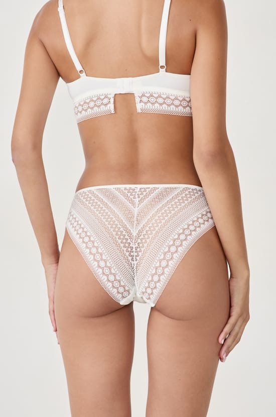 Panty con detalles de encaje;${refinementColor}