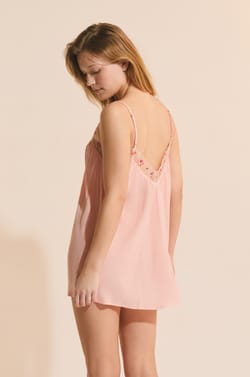 Chemise de nuit  avec d&eacute;tails en dentelle fleuris;${refinementColor}