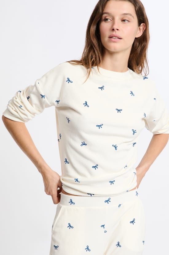 Pyjama 2 pièces manches longues à motifs;${refinementColor}