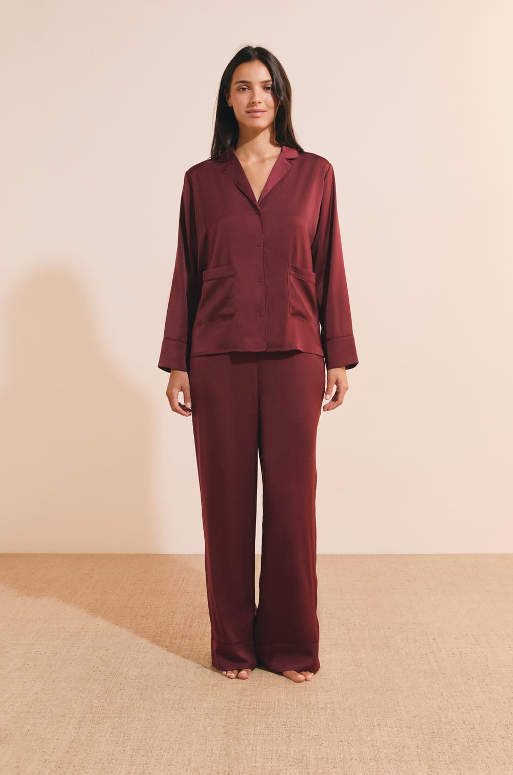 Chemise de pyjama satin&eacute;e;${refinementColor}