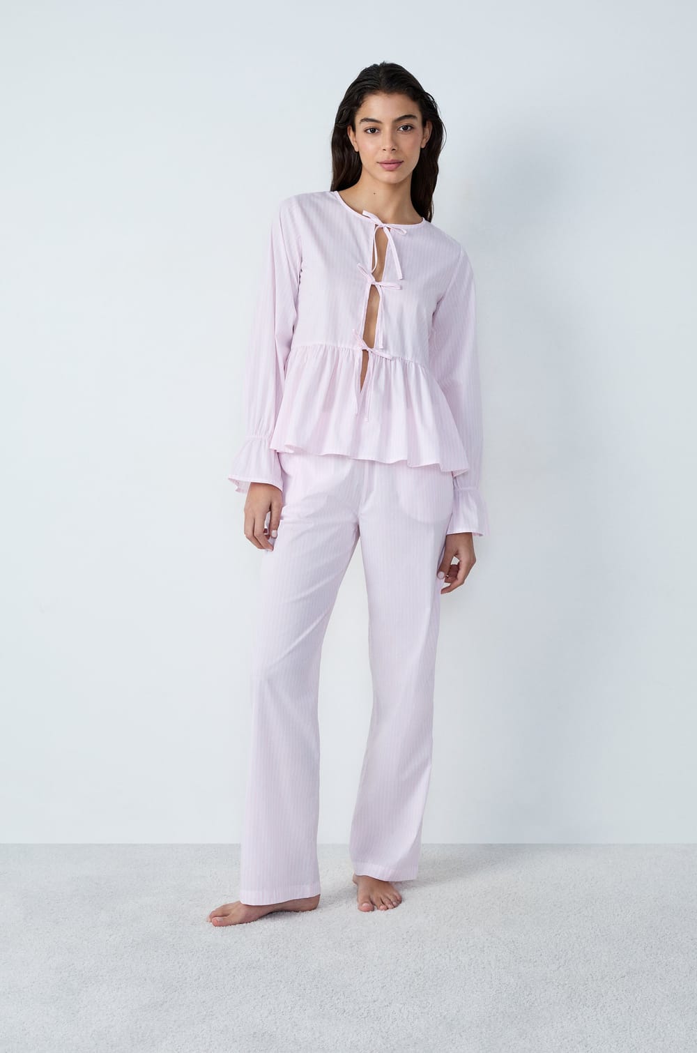 Long-sleeved cotton pyjama shirt with striped bow detail;${refinementColor}