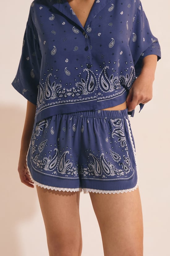 Pantal&oacute;n corto de pijama estampado;${refinementColor}