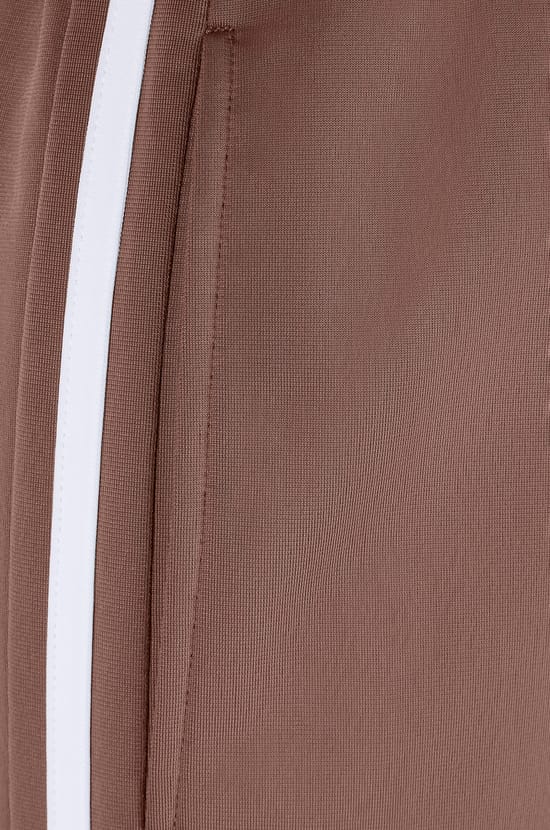 Jogging avec d&eacute;tails sur les c&ocirc;t&eacute;s;${refinementColor}