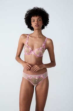 Bra balconet clásico bordado;${refinementColor}