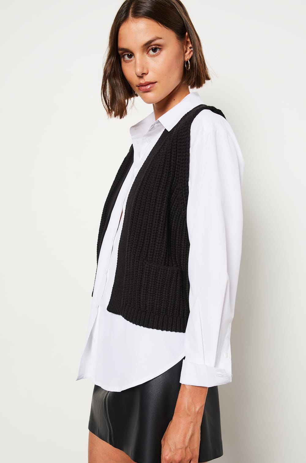 Sleeveless Cardigan;${refinementColor}
