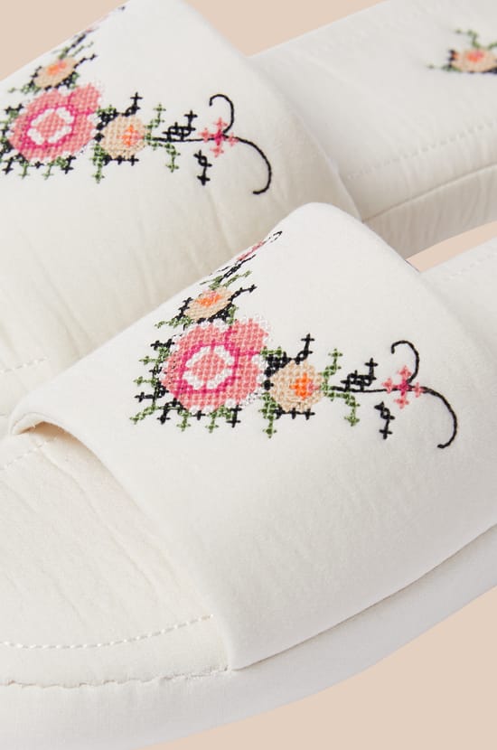 Chaussons tongs en coton &agrave; motif floral;${refinementColor}