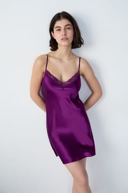 Silk nightdress with lace details;${refinementColor}