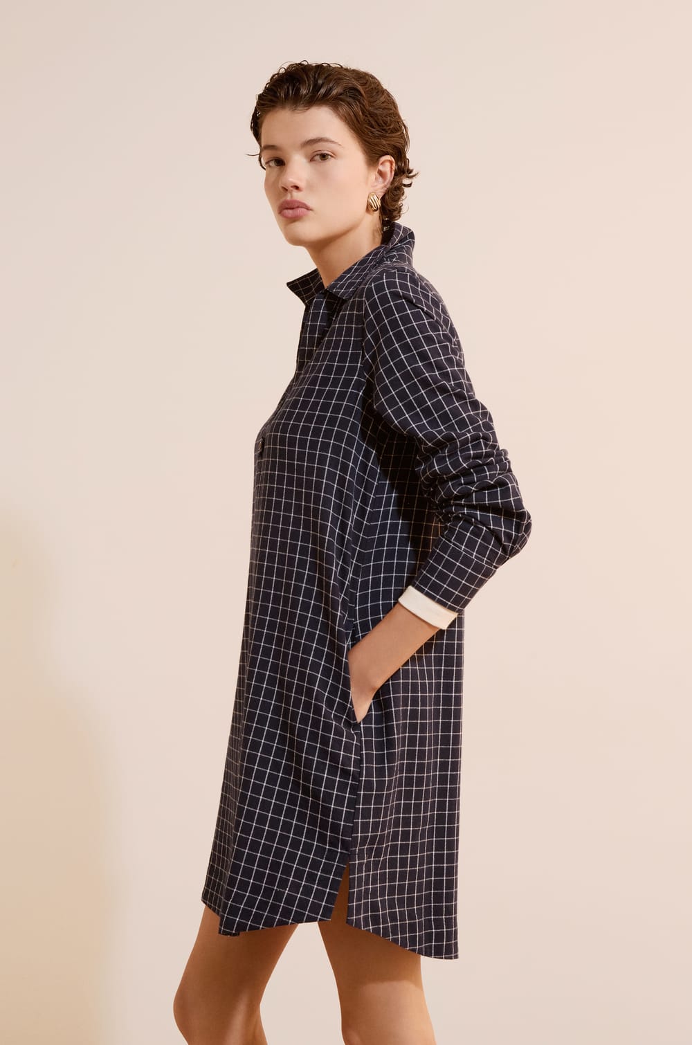 Robe chemise courte &agrave; carreaux en coton;${refinementColor}