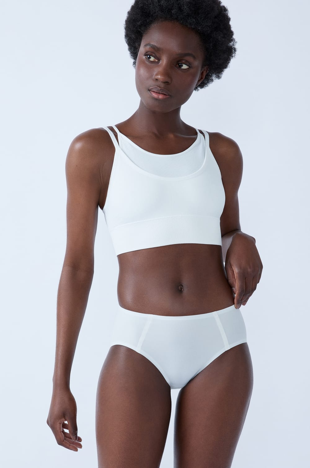 Sports Brief;${refinementColor}