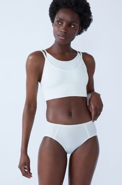 Sports Brief;${refinementColor}