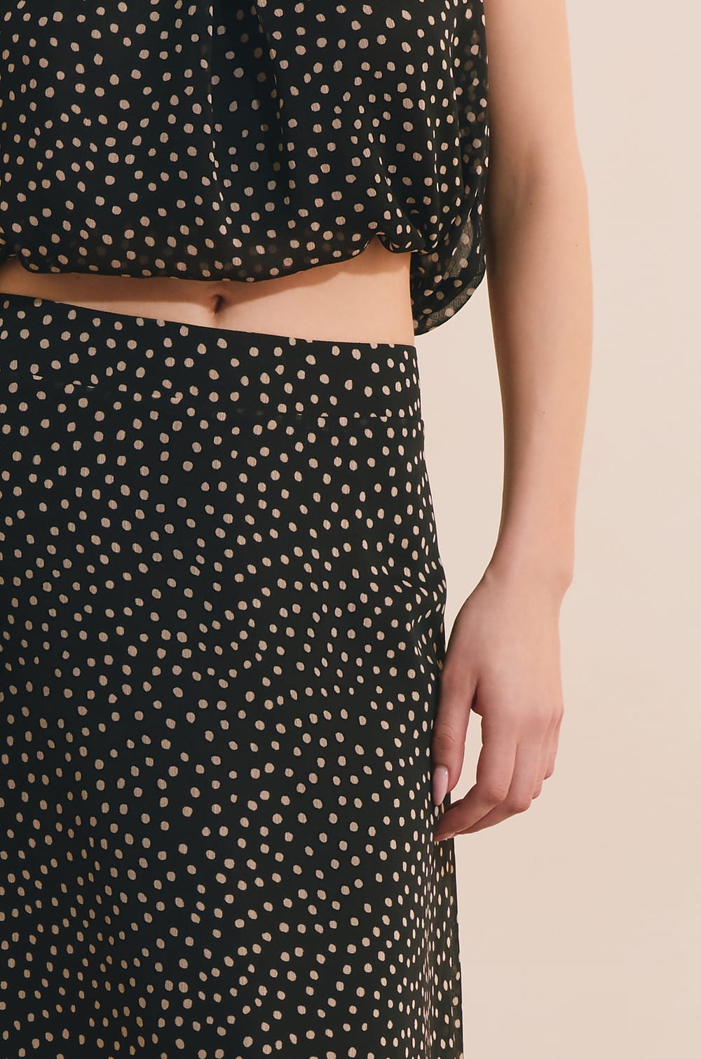 Jupe midi fluide &agrave; motifs;${refinementColor}