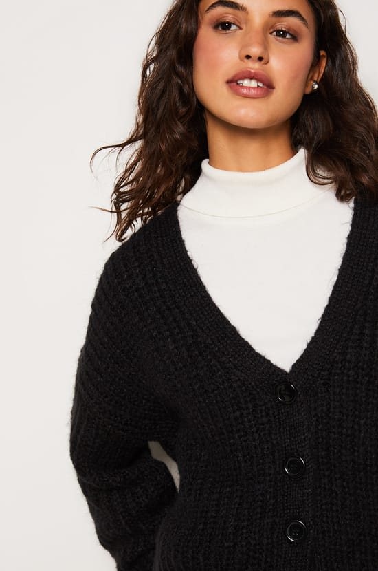 Gilet col V en maille;${refinementColor}