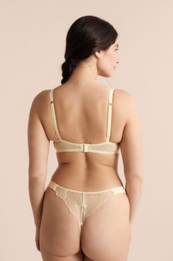 Bra N.5 - The Lightly Lined Plunge;${refinementColor}