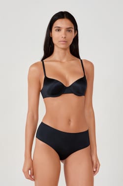 Braga culotte de microfibra satinada;${refinementColor}