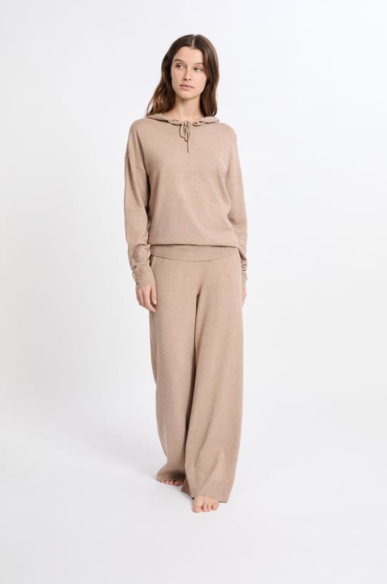 Sweatshirt à capuche;${refinementColor}