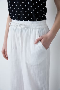 Pantalon en gaze de coton;${refinementColor}