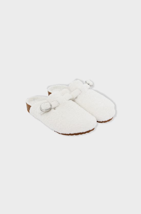Chaussons mules fausses fourrures;${refinementColor}