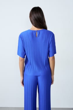 Top plissé à manches courtes;${refinementColor}