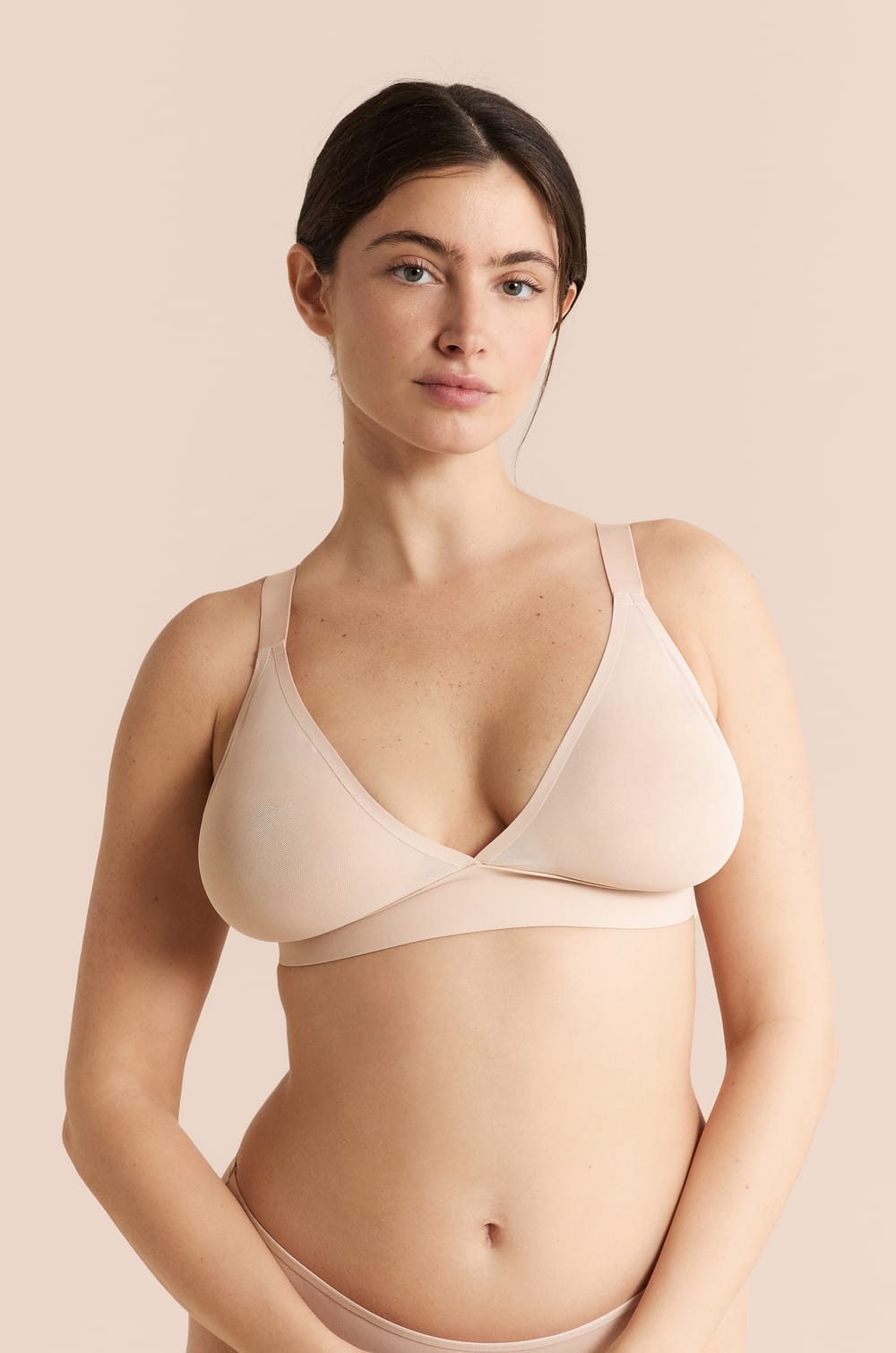 Soutien-gorge triangle sans armatures en tulle;${refinementColor}