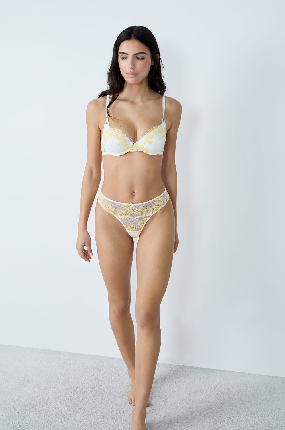 Soutien-gorge N.4 - Le coques fines broderie fleurie;${refinementColor}