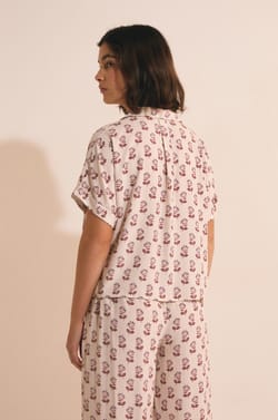 Camisa de manga corta estampada;${refinementColor}