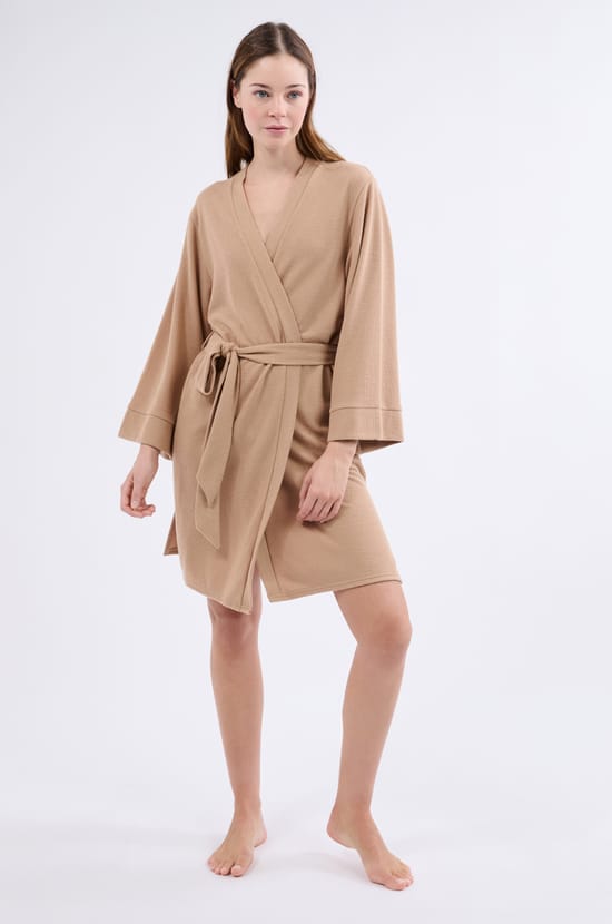 Velvet-Effect Robe;${refinementColor}