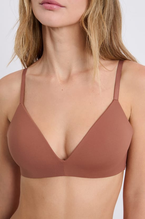 Wireless Lightly Lined Bra;${refinementColor}